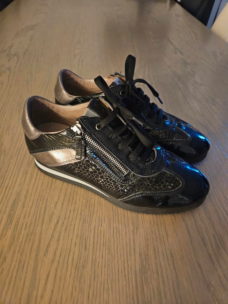 DL Sport sneakers zwart, Kleding | Dames, Schoenen, DL Sport, Ophalen of Verzenden, Zwart, Sneakers of Gympen