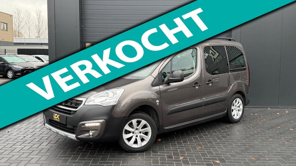 Peugeot Partner Tepee 1.2 PureTech Active Cruise|Airco|Camer, Auto's, Peugeot, Voorwielaandrijving, Gebruikt, 1199 cc, Electronic Stability Program (ESP)