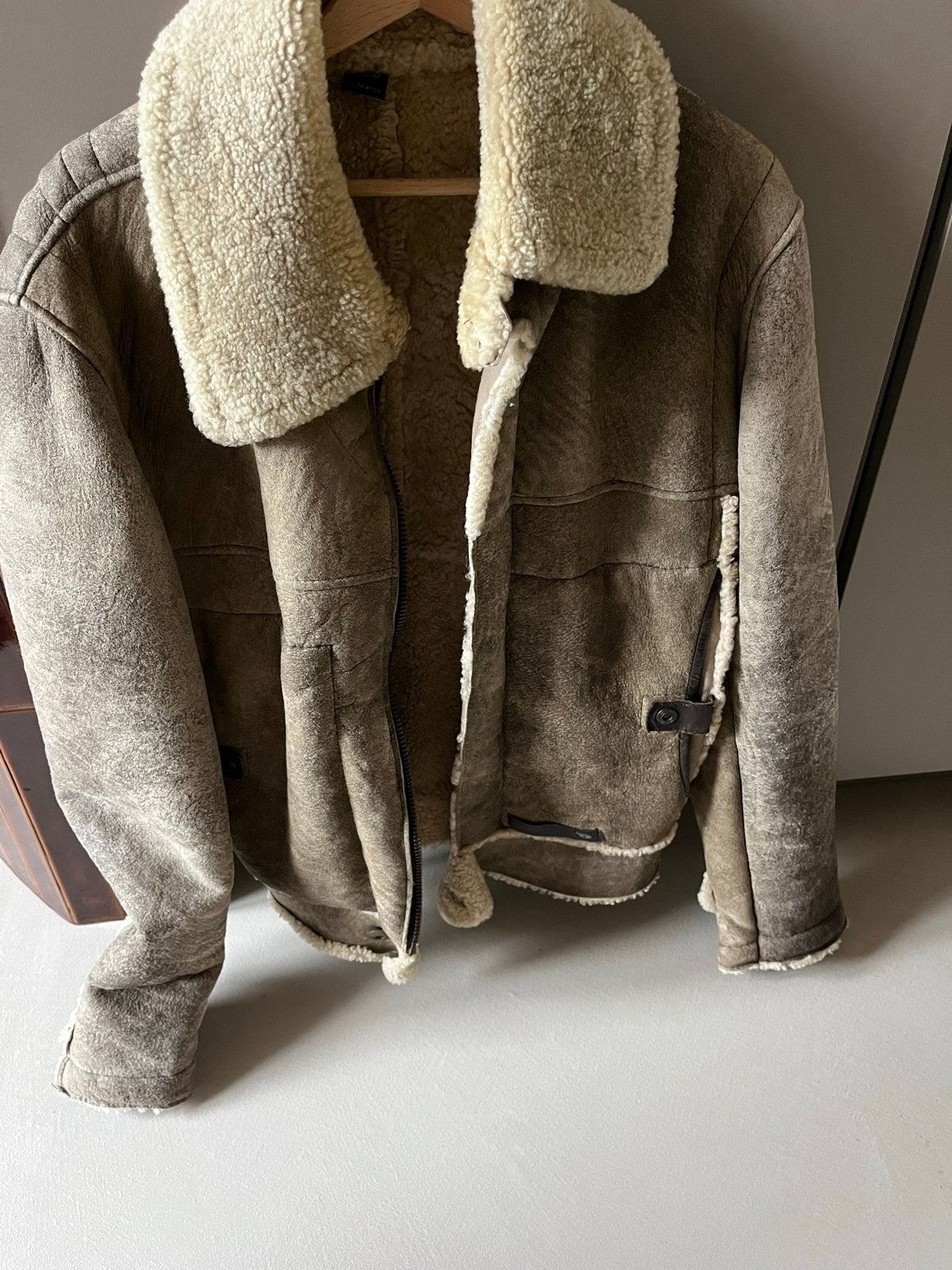 Diesel Lammy Coat / Marvellous Discoveries - Maat L, Ophalen of Verzenden, Gedragen, Maat 52/54 (L), Grijs
