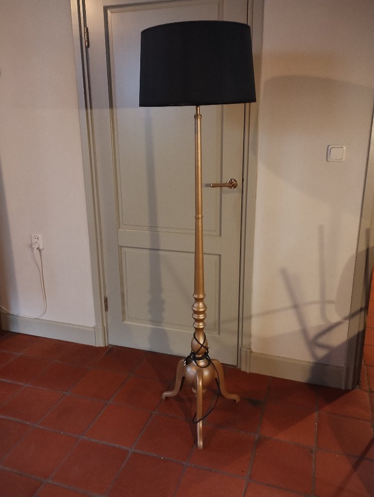 Schemerlampen stalen voet en zwart stoffen ronde kap 2 stuks, Ophalen, Zo goed als nieuw, Metaal, 100 tot 150 cm