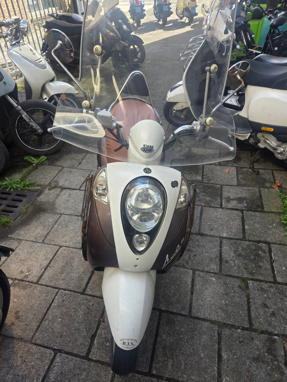 Sym mio 25km Sym allo opknapper of voor onderdelen, Mio, Gebruikt, Ophalen of Verzenden, Benzine