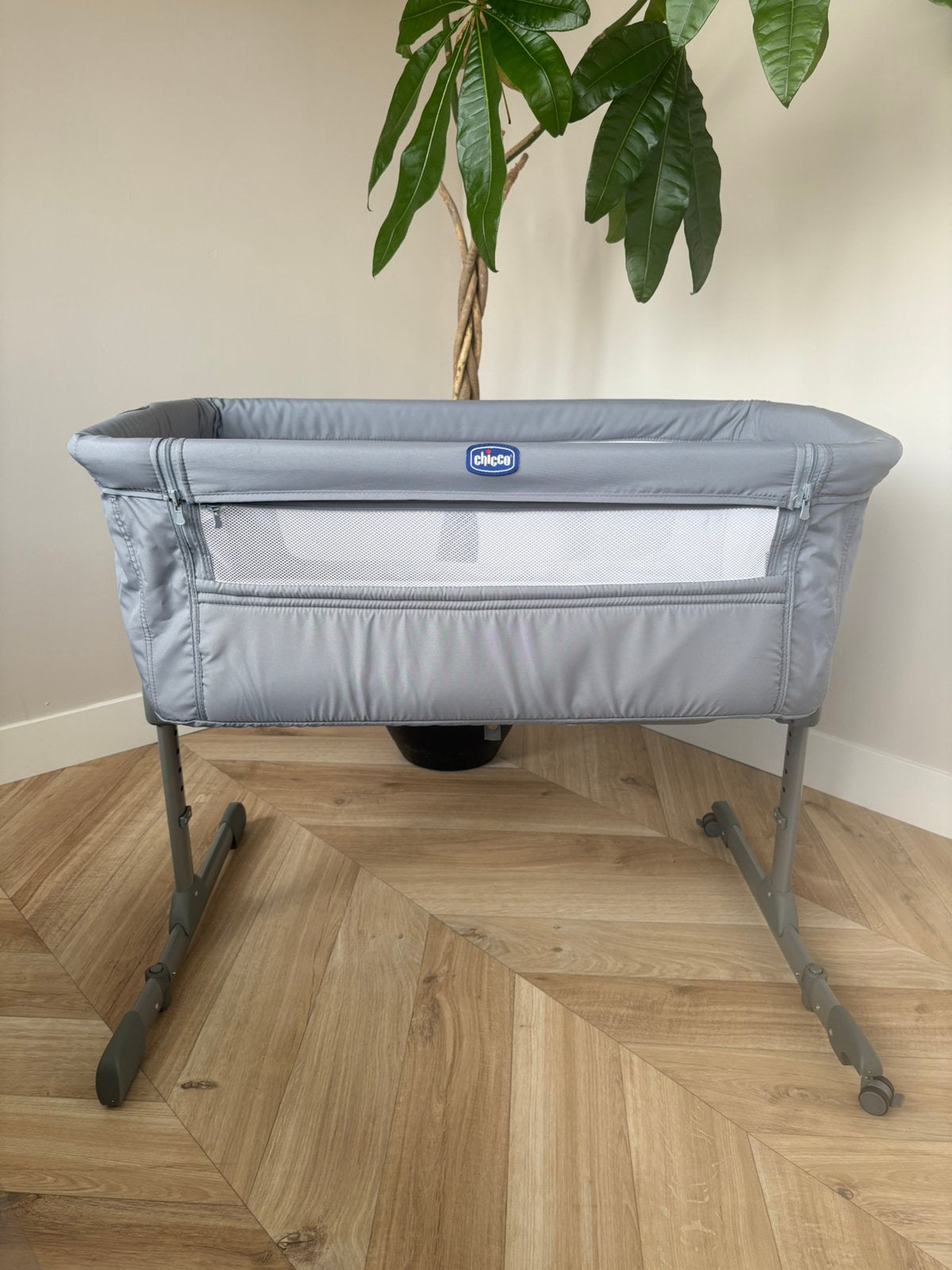 Chicco essential co-sleeper te koop WEG=WEG, Ophalen, Zo goed als nieuw, Overige typen