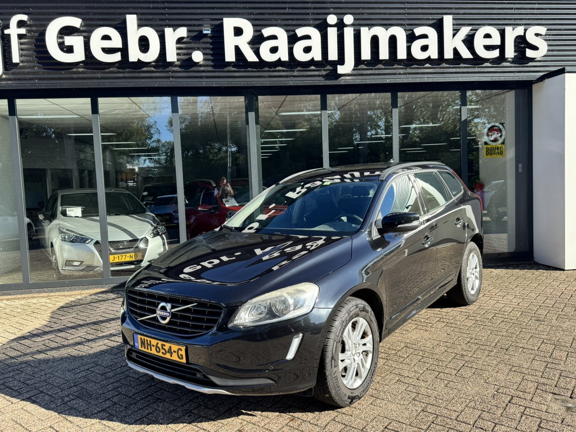 Volvo XC60 2.0 D3 150pk FWD *Navi*ECC*EXPORT/EX.BPM*, Auto's, Voorwielaandrijving, Euro 6, 4 cilinders, Zwart
