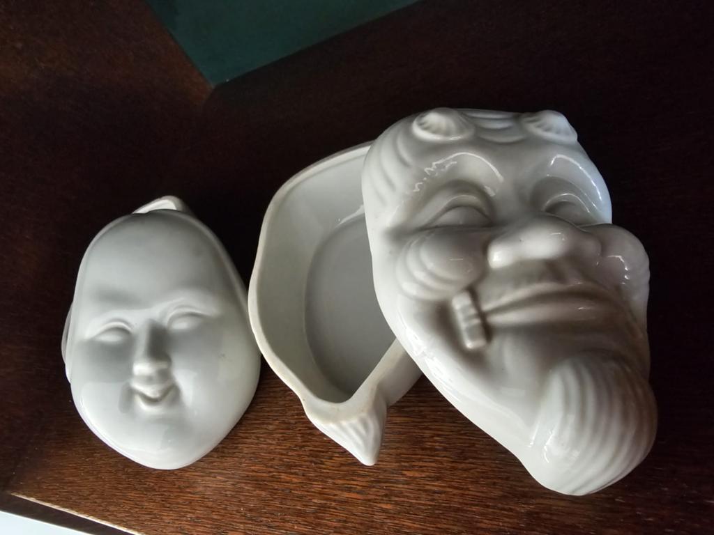 Potjes met hoofden, Antiek en Kunst, Ophalen