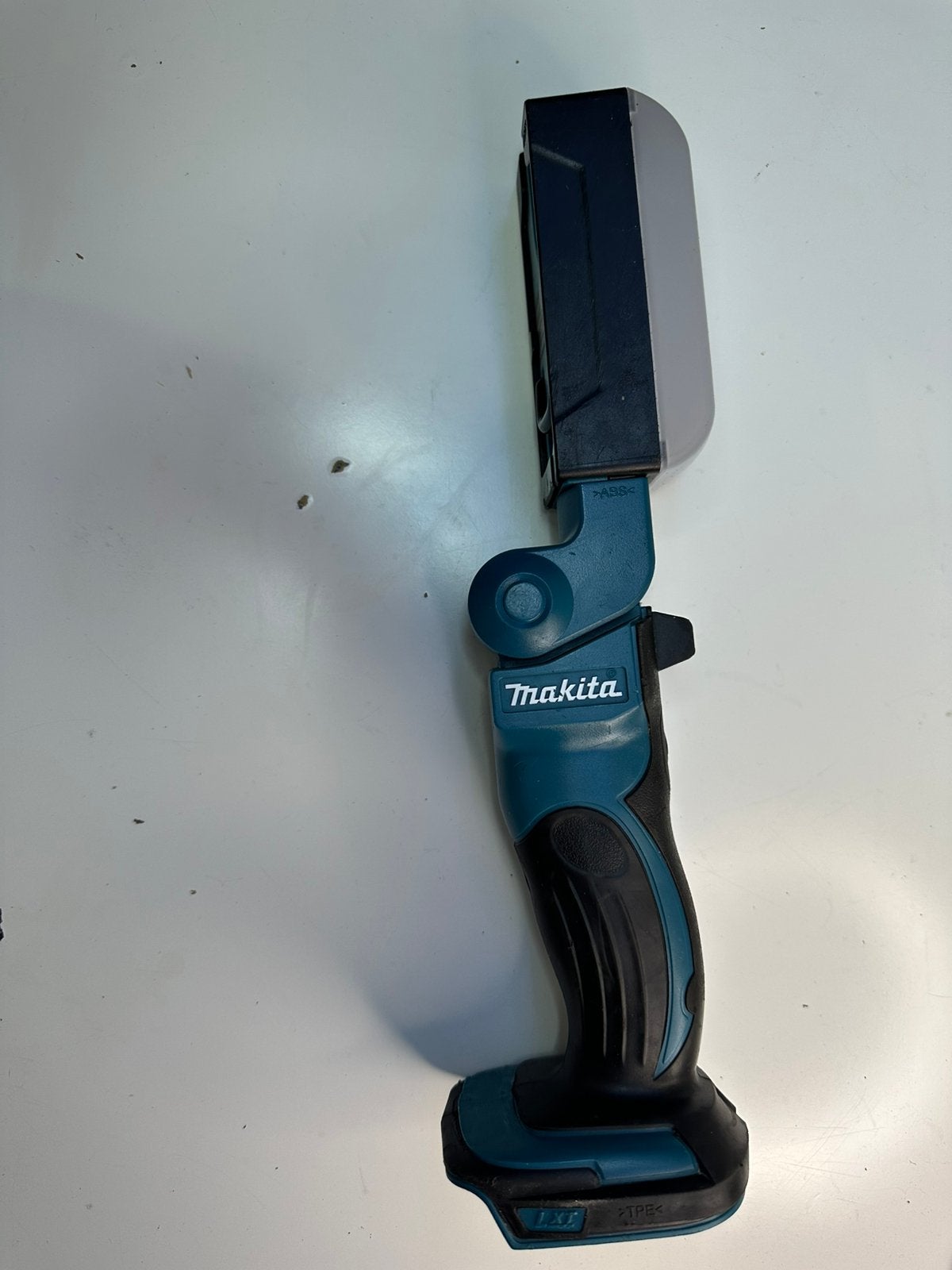 Makita Lampje, Ophalen of Verzenden, Zo goed als nieuw, 1000 watt of meer, Haakse handslijpmachine