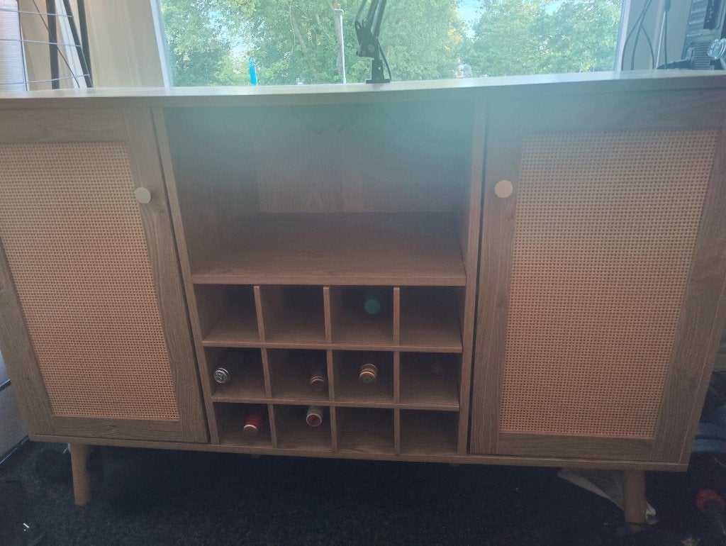 Mooie dressoirkast met wijnrek- zgan, Huis en Inrichting, Ophalen, Met deur(en), 100 tot 150 cm, Zo goed als nieuw