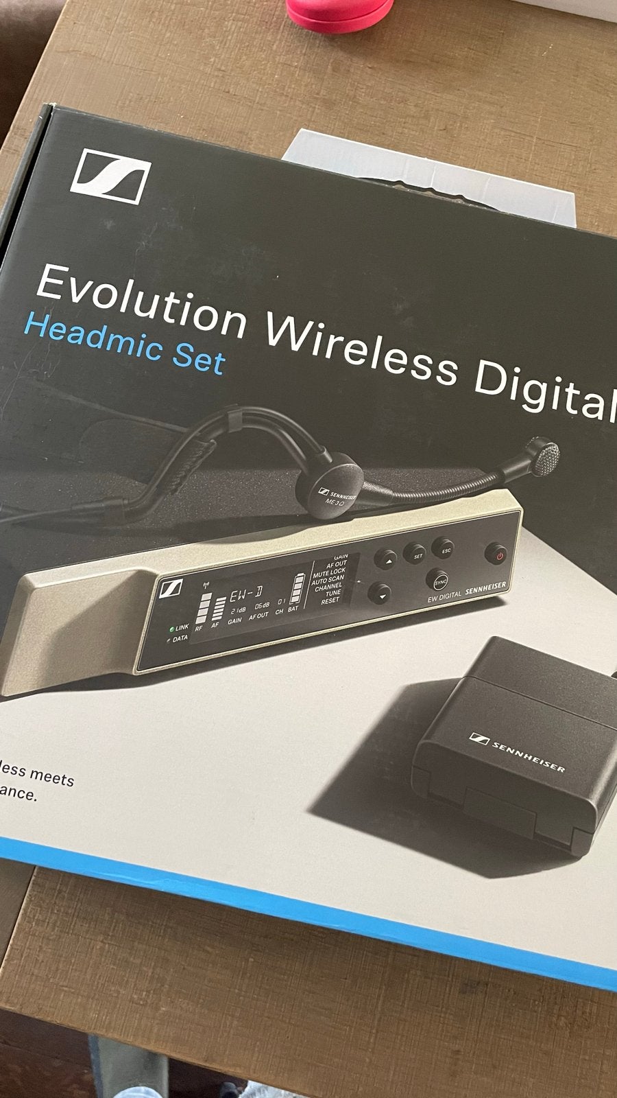 Sennheiser Evolution Wireless Digital Headmic Set EW-D ME3, Ophalen of Verzenden, Zo goed als nieuw, Zangmicrofoon, Draadloos
