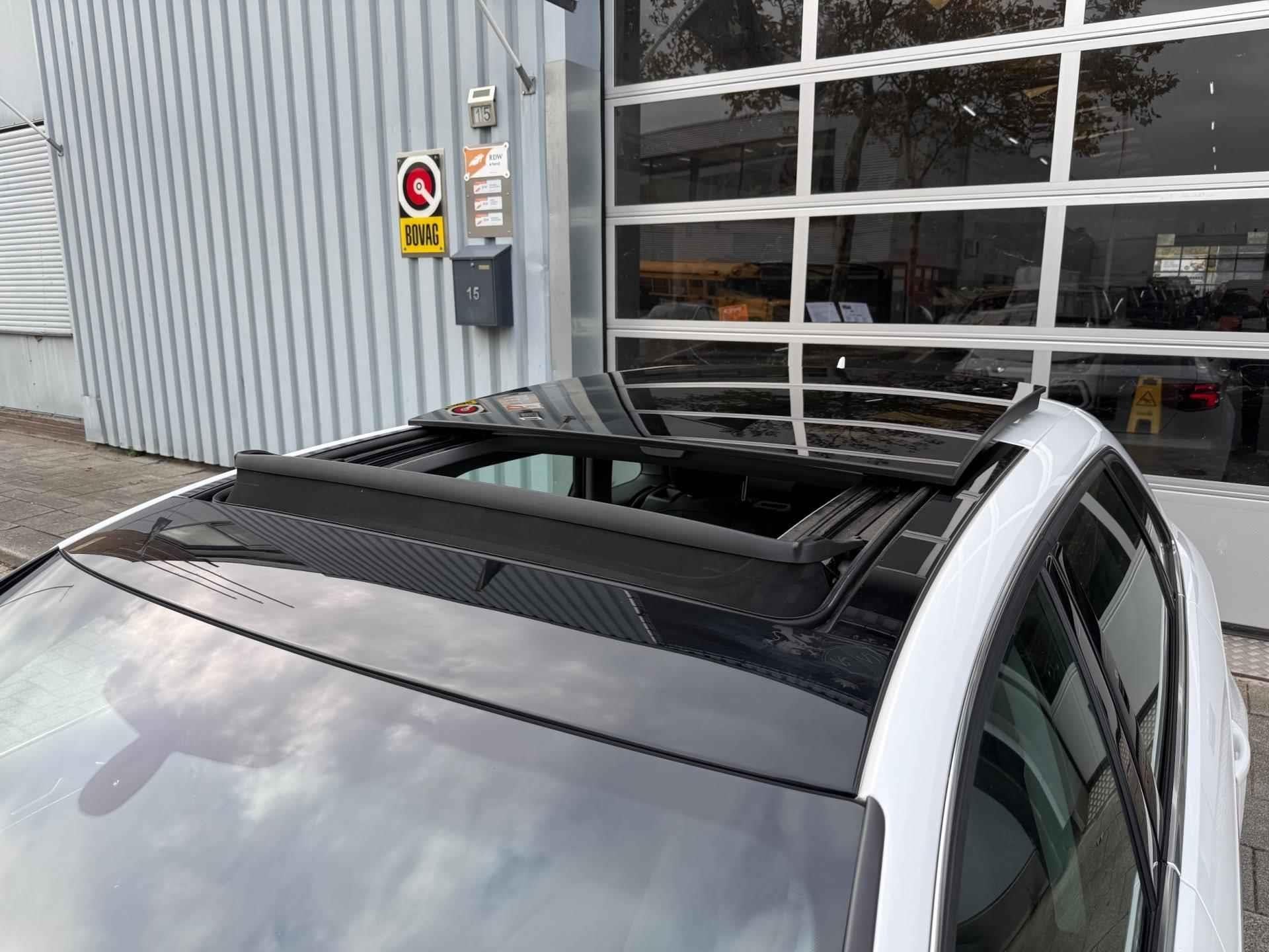 Audi A3 Sportback 1.5 TFSI Sport 150PK PDC/LMV-18/NAVI/PANO, Stof, 4 cilinders, Wit, Origineel Nederlands