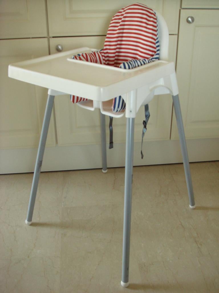 IKEA ANTILOP  kinderstoel,  wit met stoelverkleiner, Ophalen, Gebruikt, Meegroeistoel, Gordel(s)