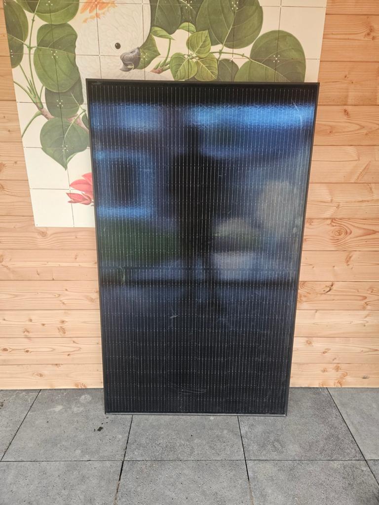 3 Nieuwe zonnepanelen AEG 370WP te koop, Doe-het-zelf en Verbouw, Zonnepanelen en Toebehoren, Ophalen, Nieuw, Paneel, 200 wattpiek of meer
