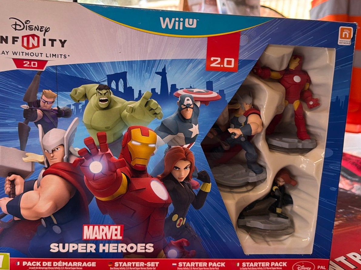FR-WiiU-012536, Overige genres, Ophalen of Verzenden, Zo goed als nieuw, 3 spelers of meer
