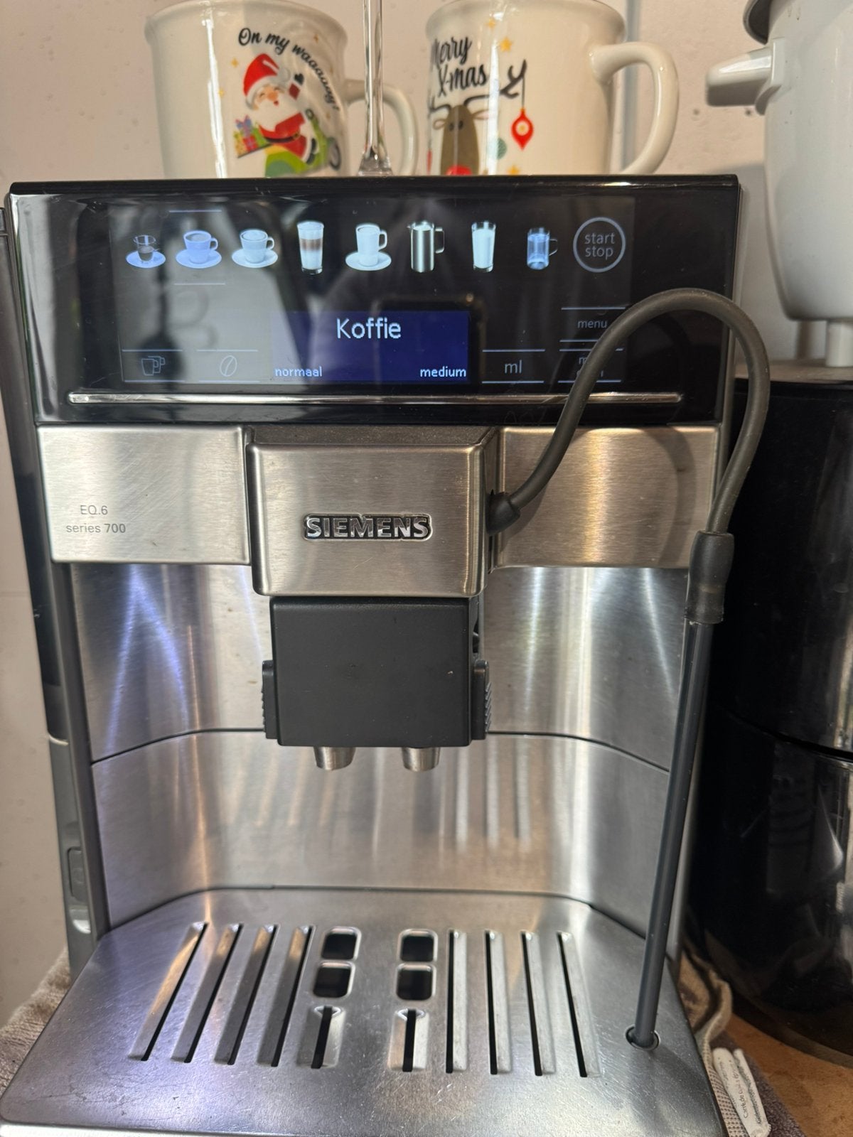 Siemens EQ.6 Series 700 volautomatische koffiemachineDEFECT, Witgoed en Apparatuur, Koffiezetapparaten, Ophalen, Zo goed als nieuw