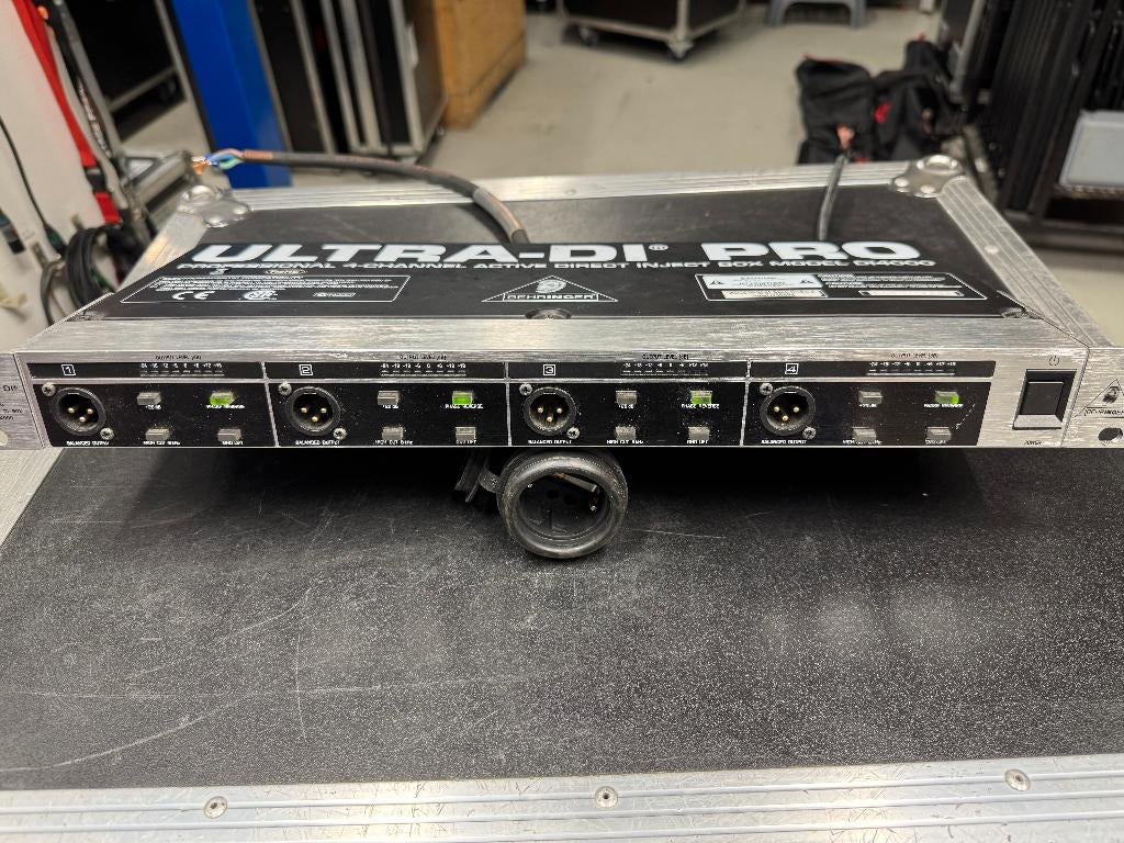 Behringer Ultra DI Pro DI-4000, Ophalen of Verzenden, Gebruikt, Audio