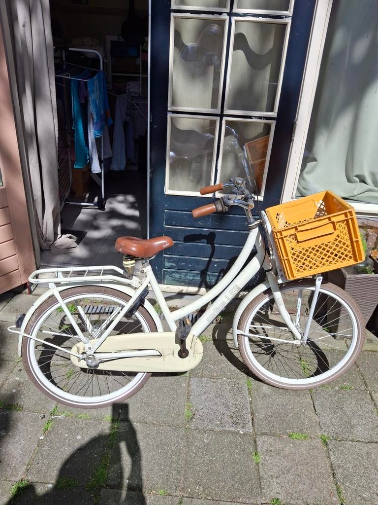 Kindefiets met voordrager en krat - Crème wit, Terugtraprem, Gebruikt, Versnellingen, Minder dan 47 cm