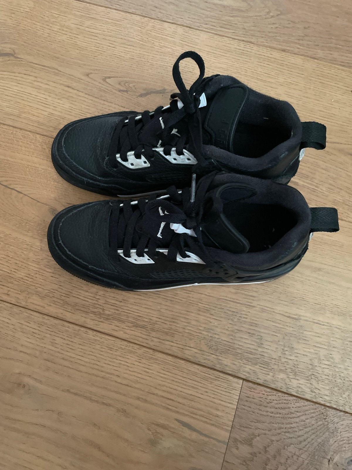 Jordan Nike schoenen, Ophalen, Zo goed als nieuw, Jongen of Meisje, Schoenen