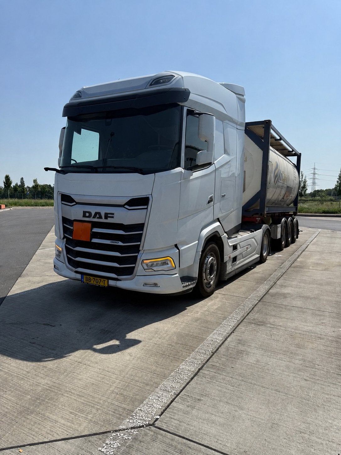 Gezocht ! ADR Tankcontainer chauffeur CE Loondienst of ZZP, Vacatures, Variabele uren