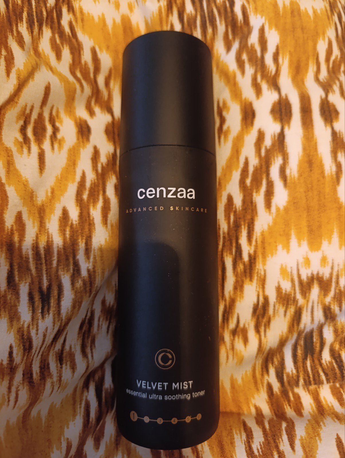 Cenzaa skincare velvet mist essential ultra soothing toner, Ophalen of Verzenden, Nieuw, Gehele gezicht, Verzorging
