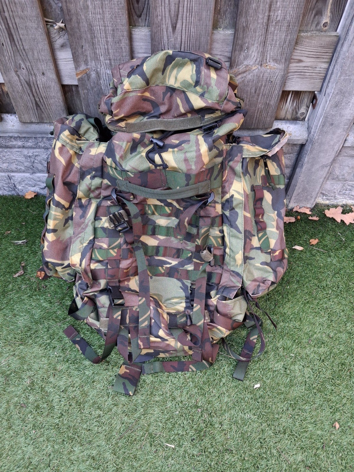 Nieuwe 60 liter camouflage rugzak, Ophalen of Verzenden