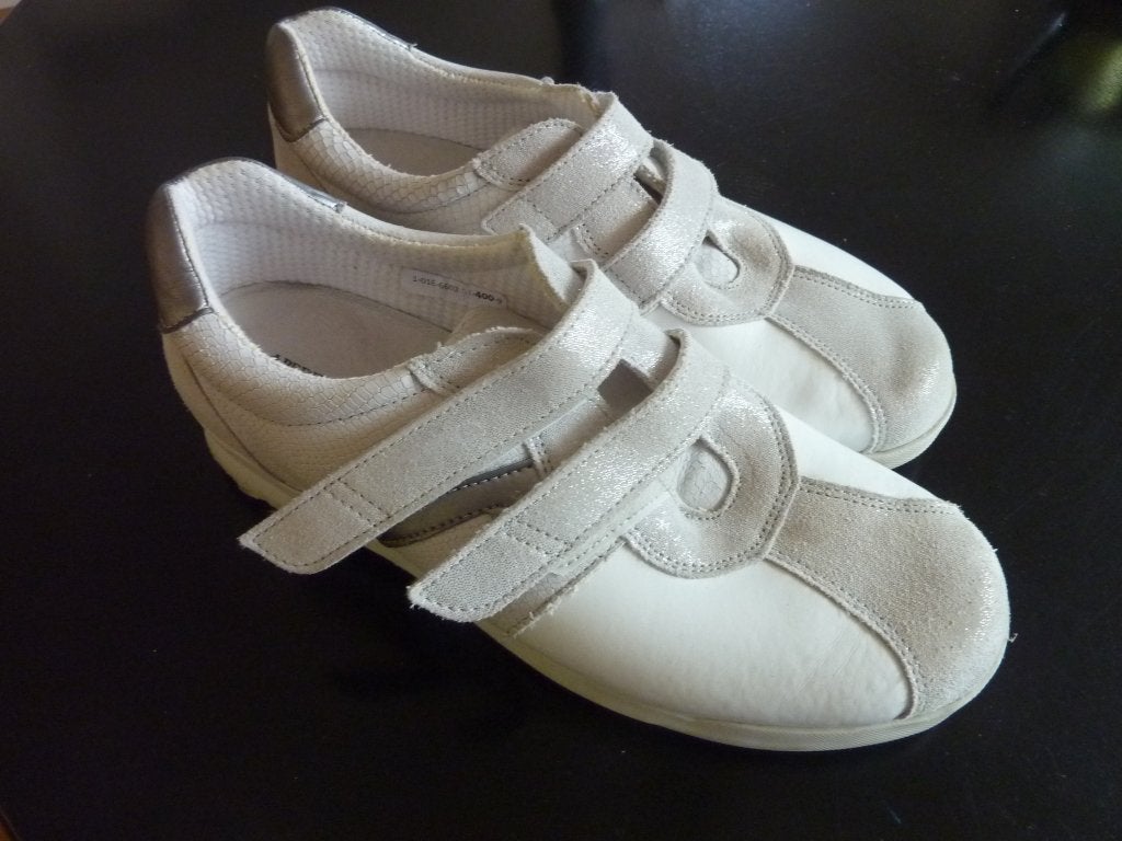 Leren schoenen wit, Natuform, maat 40, leer, Kleding | Dames, Wit, Ophalen of Verzenden, Natuform, Sneakers of Gympen