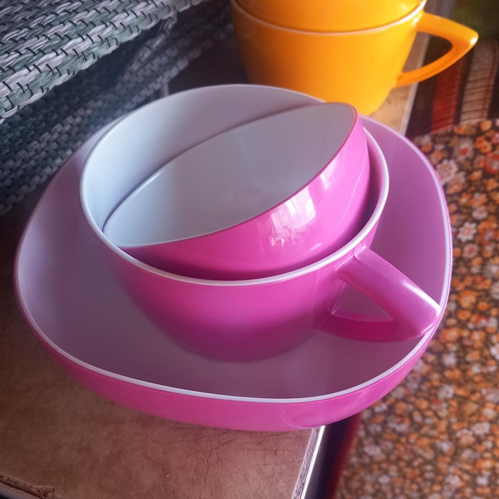 Mepal Rosti campingservies roze, Ophalen of Verzenden, Zo goed als nieuw