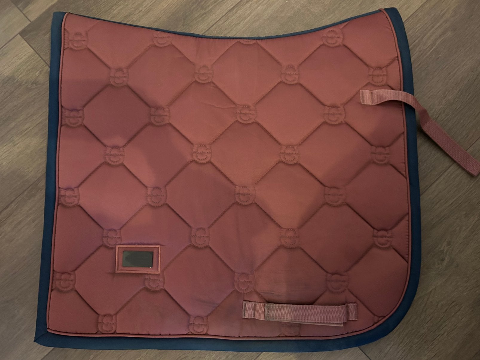Equestrian Stockholm Timeless Rose Dressuur dekje (Mt. Full), Dieren en Toebehoren, Paarden en Pony's | Dekens en Dekjes, Ophalen of Verzenden