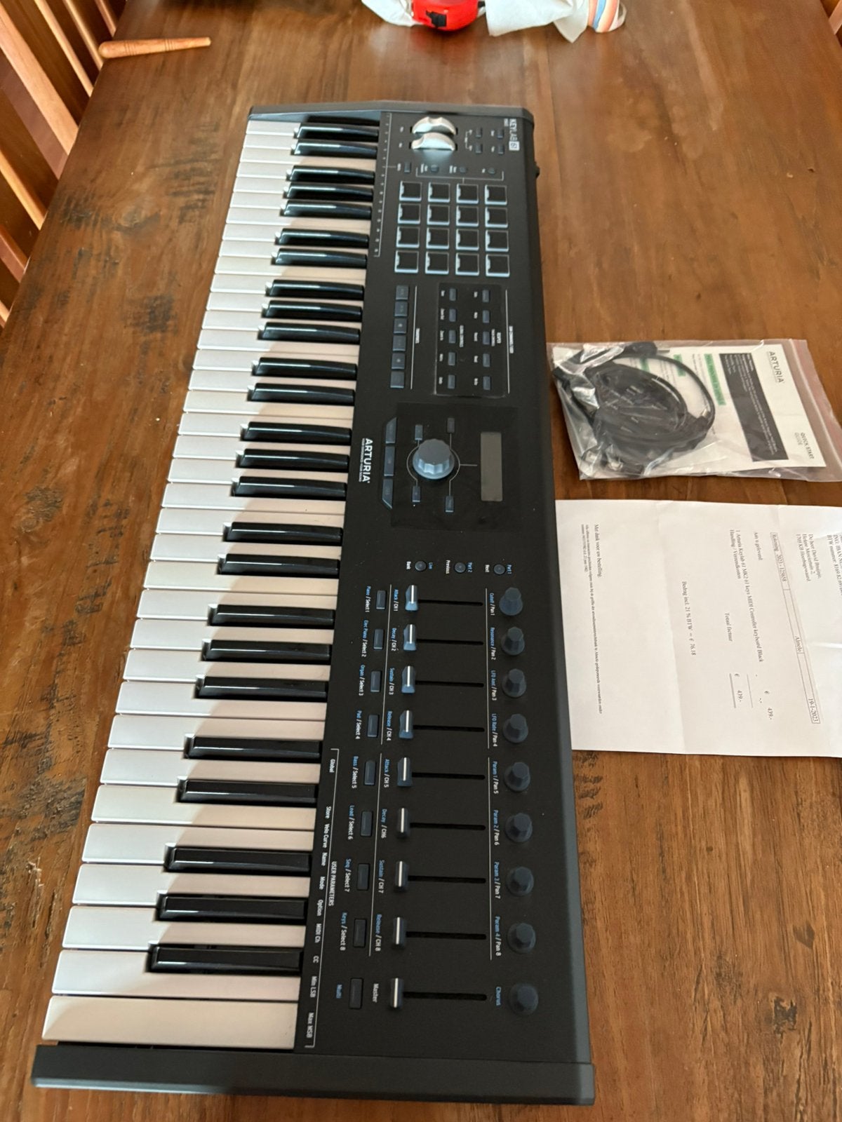 Arturia Keylab Midi controller Keyboard