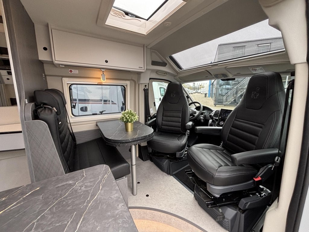 Etrusco CV 640 SB Plus ICONIC Automaat Pano, Caravans en Kamperen, Automaat, Buscamper of Camperbus, Ringverwarming, Fiat