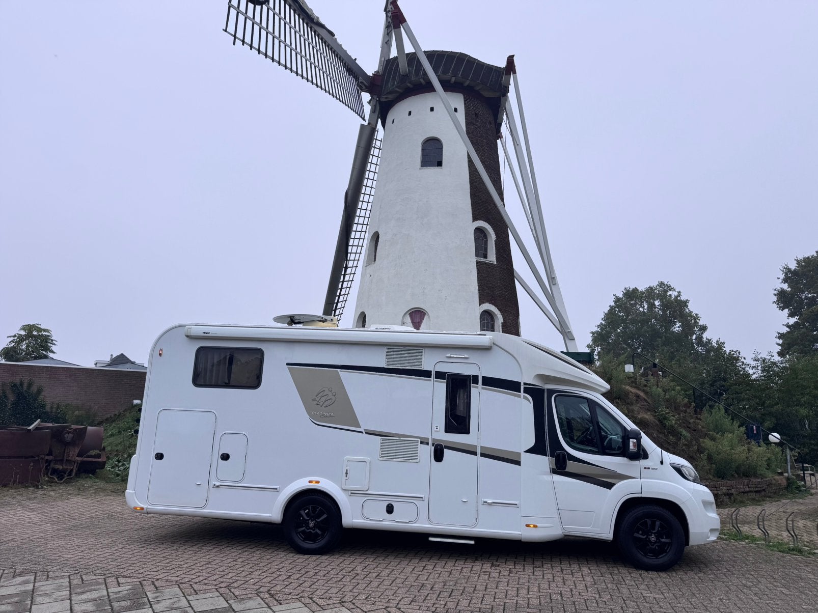 Foto 10 van Knaus Sun Ti 700 MEG Platinum Selection Plus