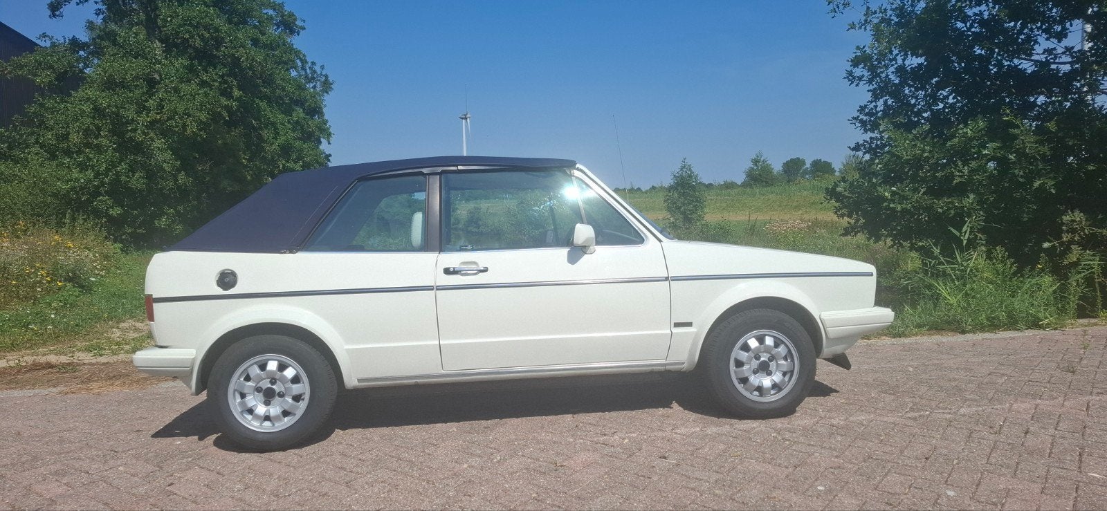 Tripple White Golf 1.5 GLS Cabriolet 1983 Wit, Voorwielaandrijving, 4 cilinders, Leder en Stof, Wit