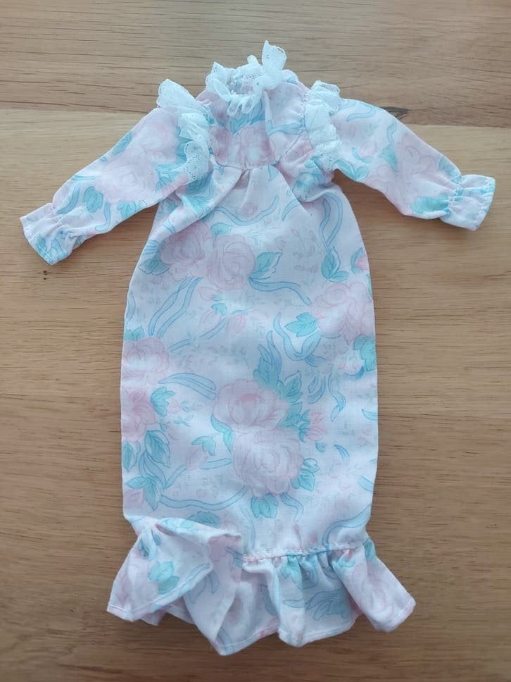 Jurk voor Sindy of Fleur, Ophalen of Verzenden, Zo goed als nieuw, Barbie