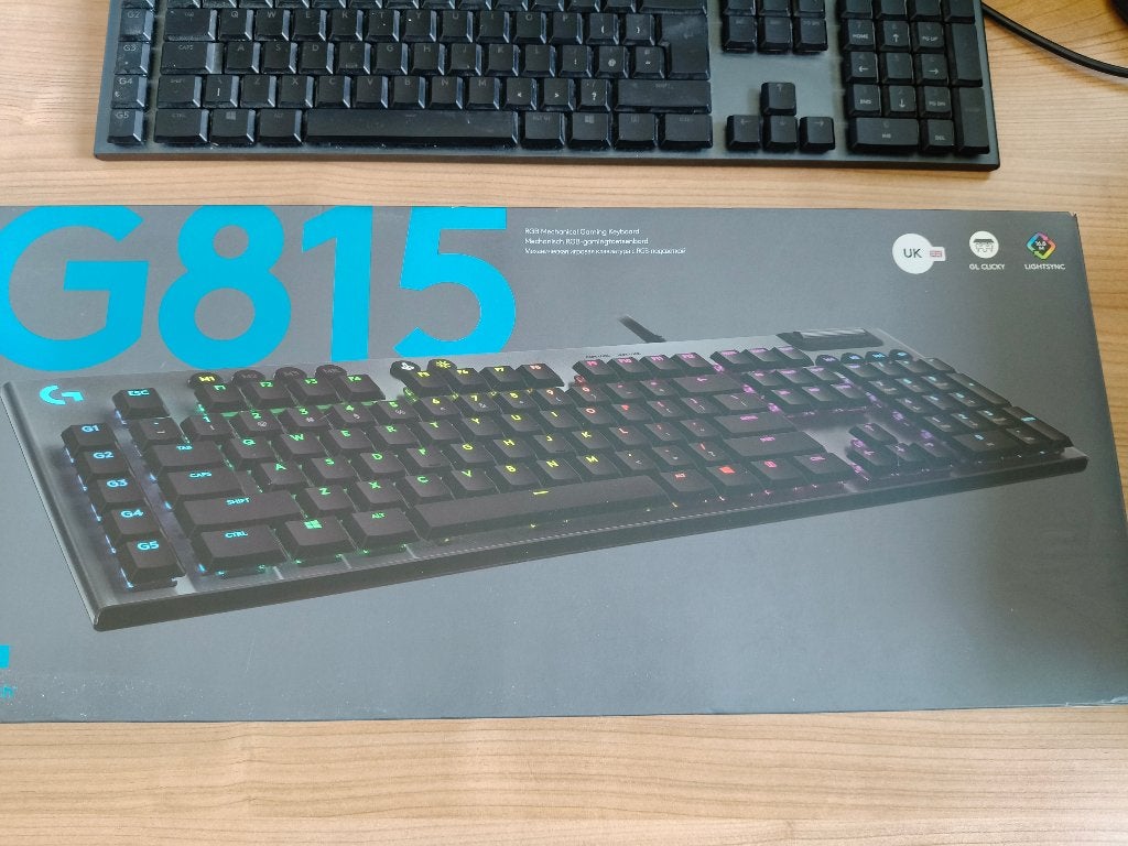 Logitech G815 Tactile RGB Mechanisch Gaming Toetsenbord, Gaming toetsenbord, Ophalen of Verzenden, Zo goed als nieuw, Qwerty