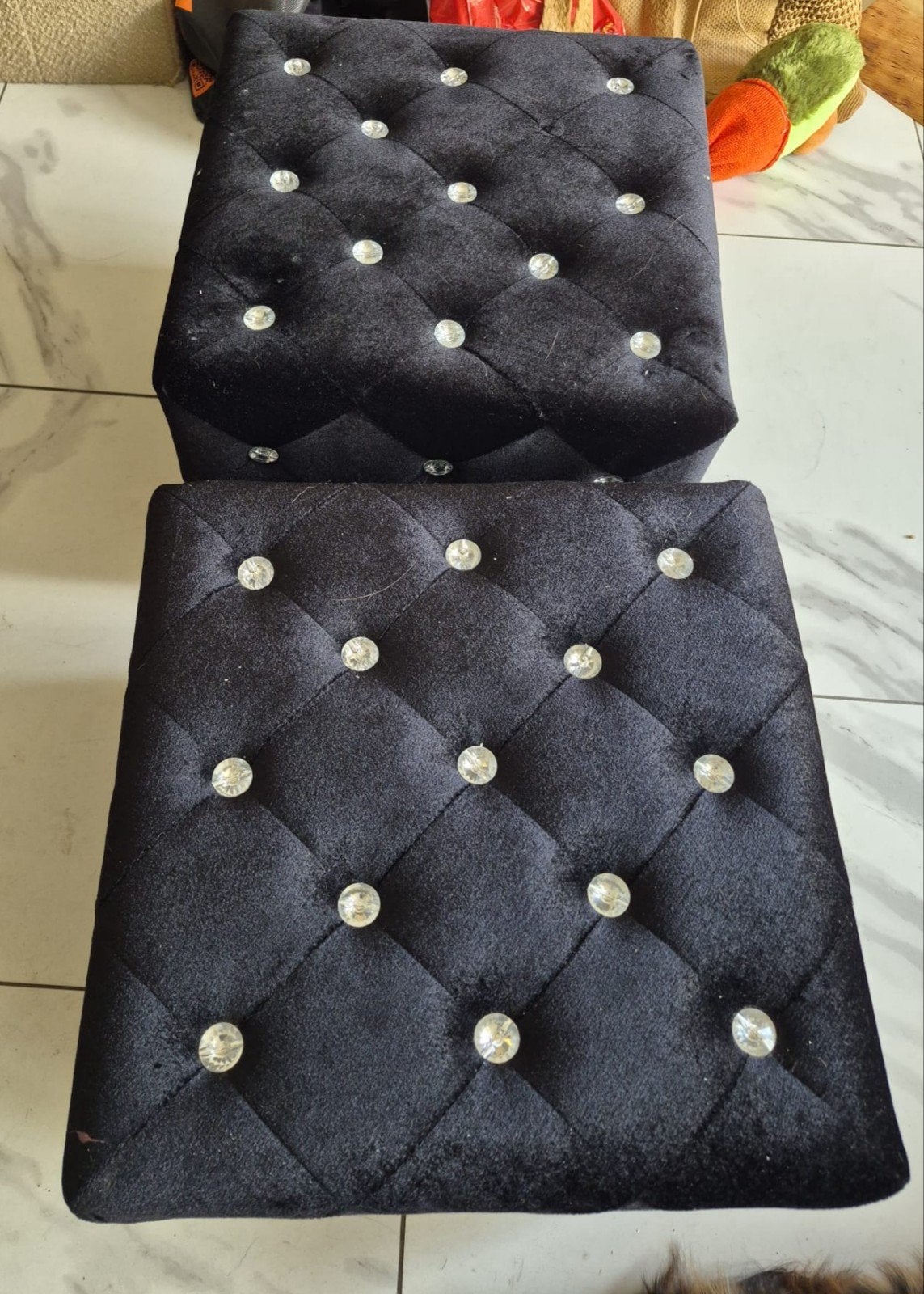 Set van 2 zwarte fluwelen poefjes met strass, Ophalen, Minder dan 50 cm, Minder dan 50 cm, Zo goed als nieuw