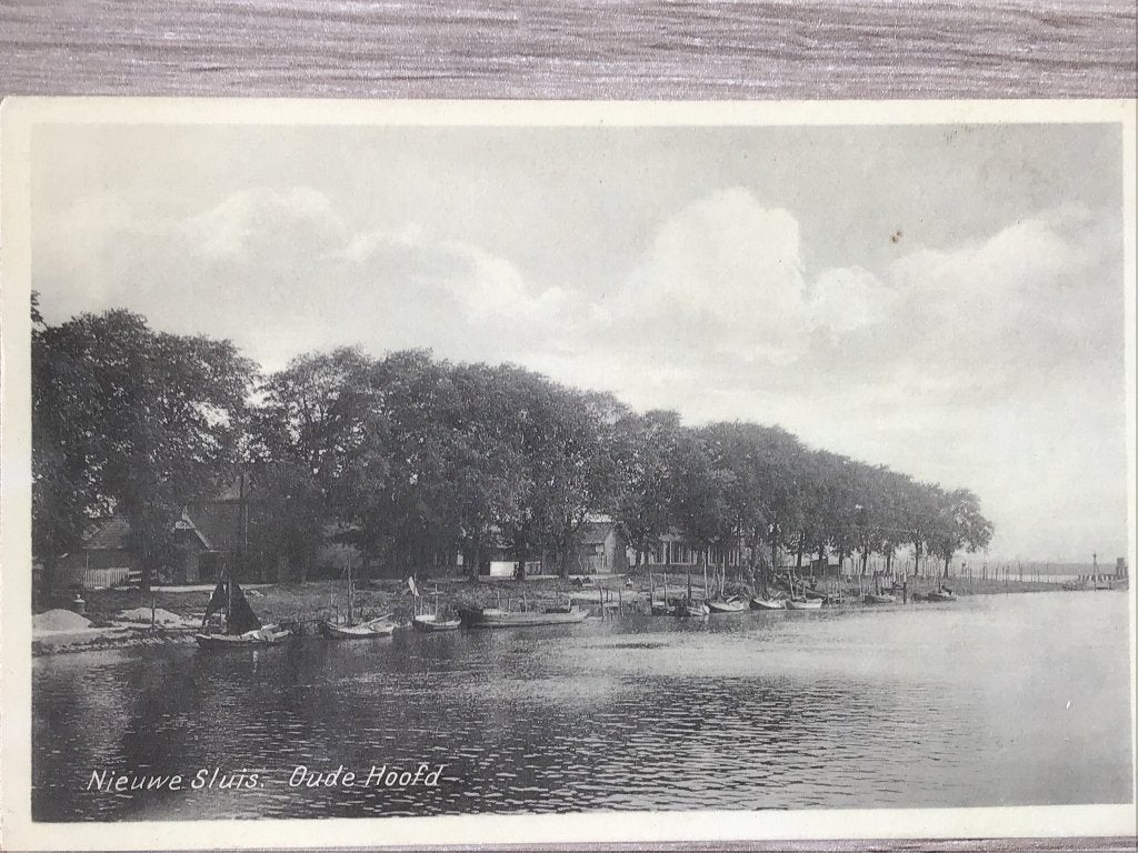 Ansichtkaart Nieuwesluis, Oude Hoofd ca 1930, Ophalen of Verzenden, Voor 1920, Ongelopen, Zuid-Holland