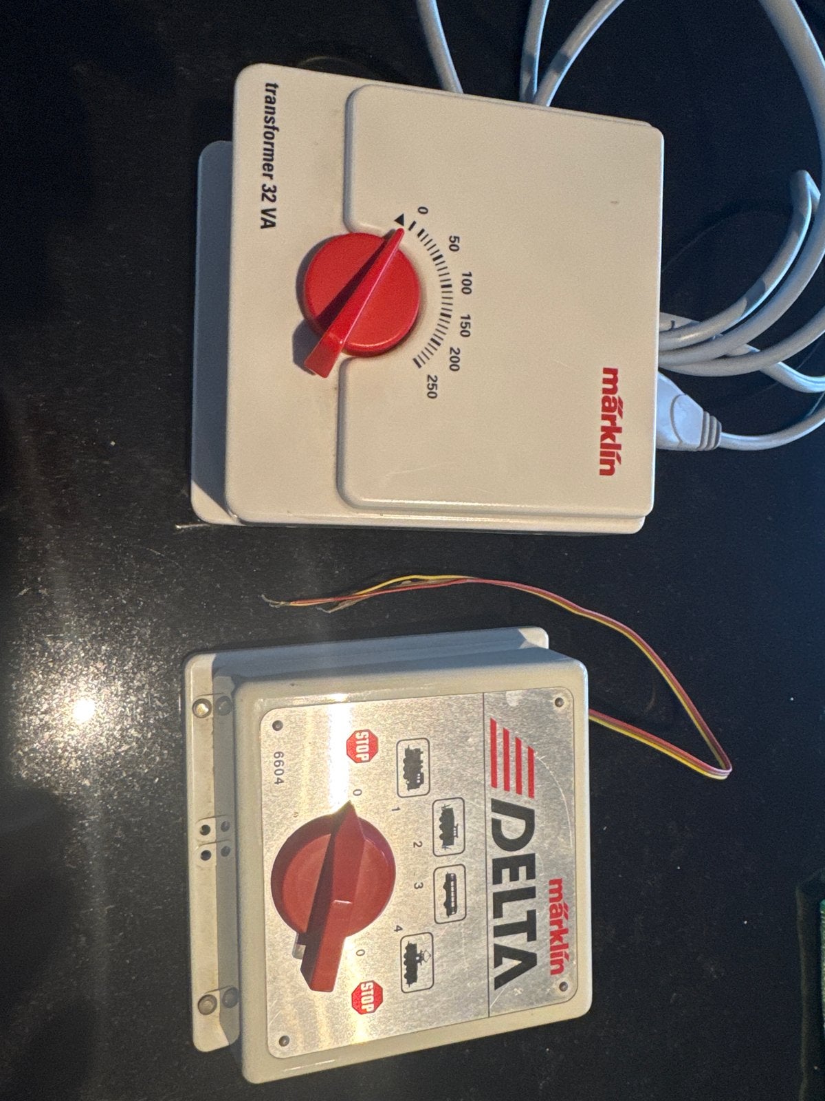 Märklin Transformator 32 VA en Delta Control 6604, Gebruikt, Ophalen of Verzenden, Analoog, Märklin