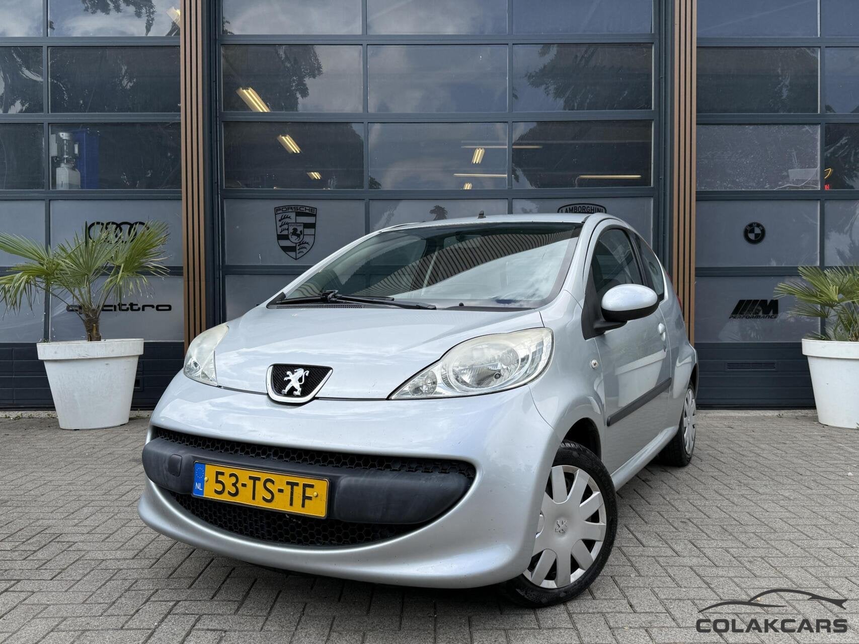 Peugeot 107 1.0-12V XS Multimedia-Nav- Nieuwe APK, Voorwielaandrijving, Gebruikt, 765 kg, 4 stoelen