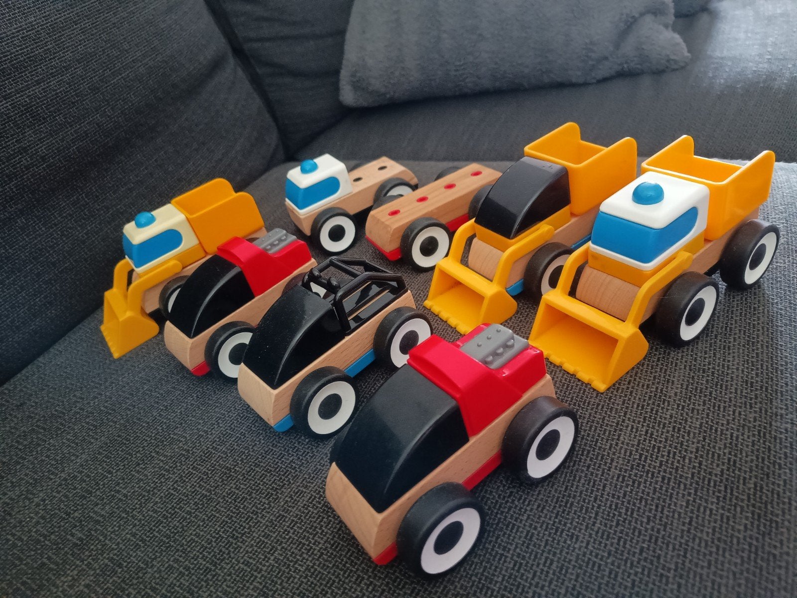 Ikea autos, Ophalen of Verzenden, Zo goed als nieuw