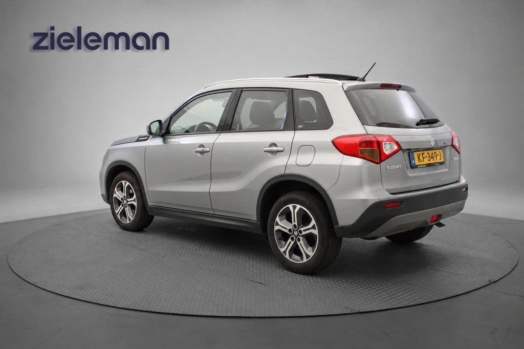 Suzuki VITARA 1.6 High Executive - Panorama, Carplay, Camera, Auto's, Keurmerk '100% Onderhouden', Euro 6, 4 cilinders, Met garantie (alle)