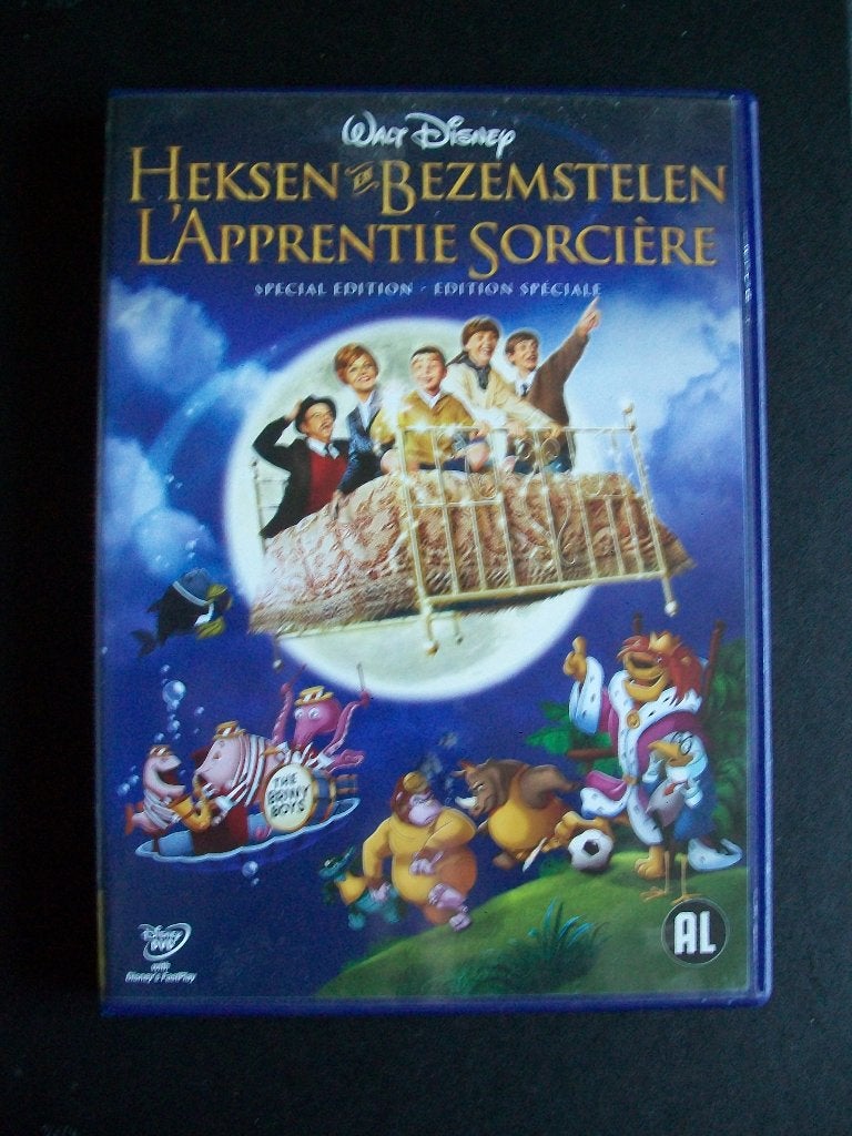 Walt Disney Classics Heksen en Bezemstelen rugnummer 22 zgan, Cd's en Dvd's, Engels, Tekenfilm, Verzenden, Nederlands