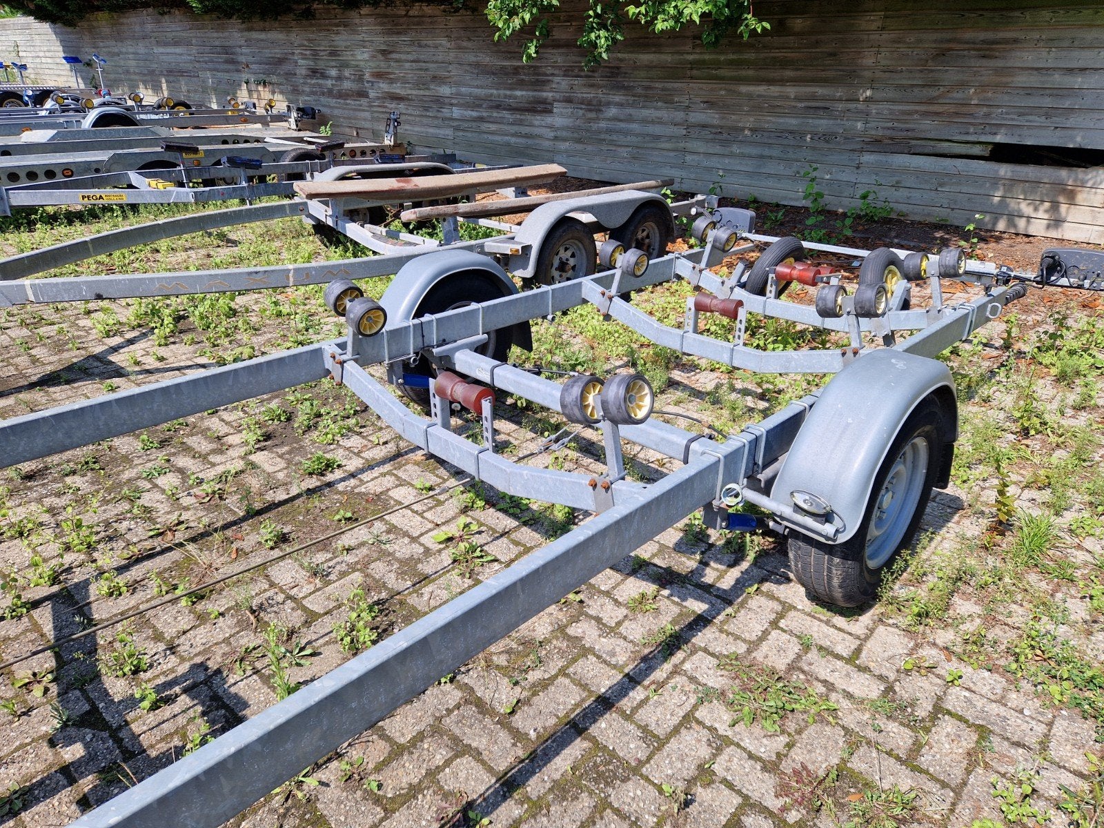 Pega V-liner type V1350/675 in zéér goede bijna nieuwstaat!, Minder dan 1500 kg, 6 tot 9 meter, Overige typen, Ophalen of Verzenden