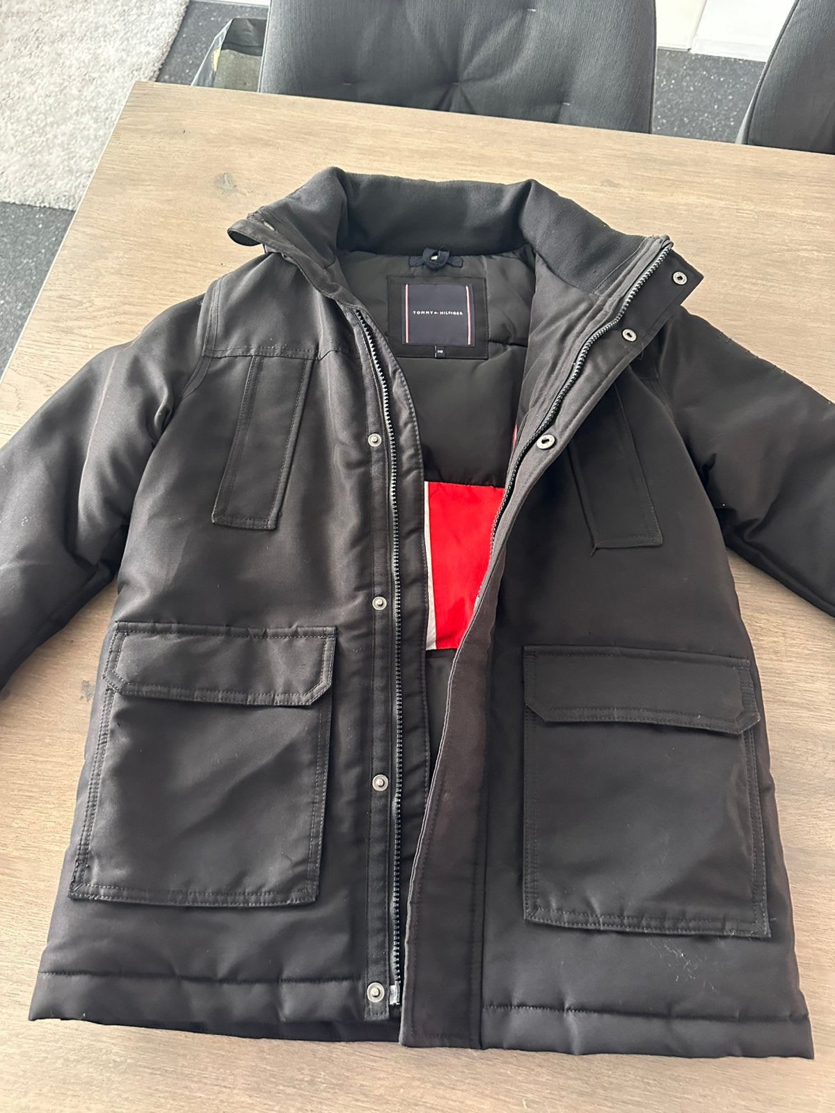 Tommy Hilfiger winterjas jongens, Kinderen en Baby's, Kinderkleding | Maat 140, Ophalen of Verzenden, Zo goed als nieuw, Jongen