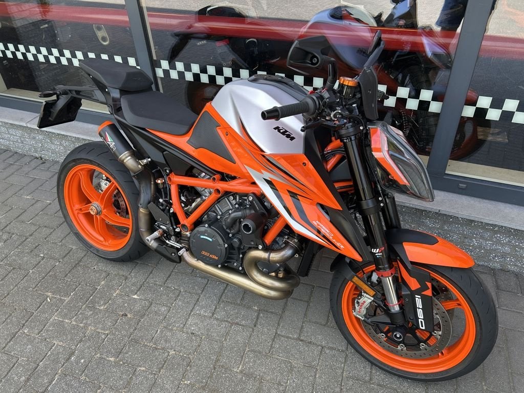 KTM 1290 SUPER DUKE R 2023, Bedrijf, Naked bike