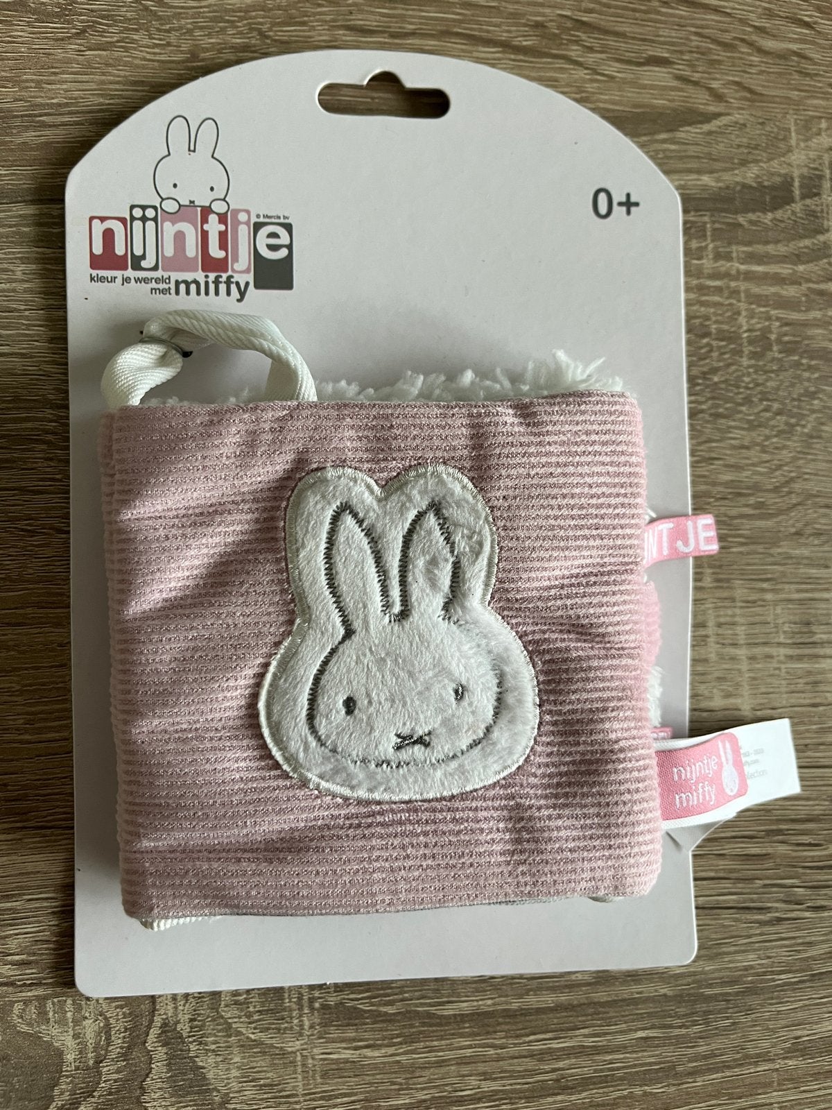 Nijntje stoffen boekje - Roze, Ophalen of Verzenden, Nieuw, Overige typen