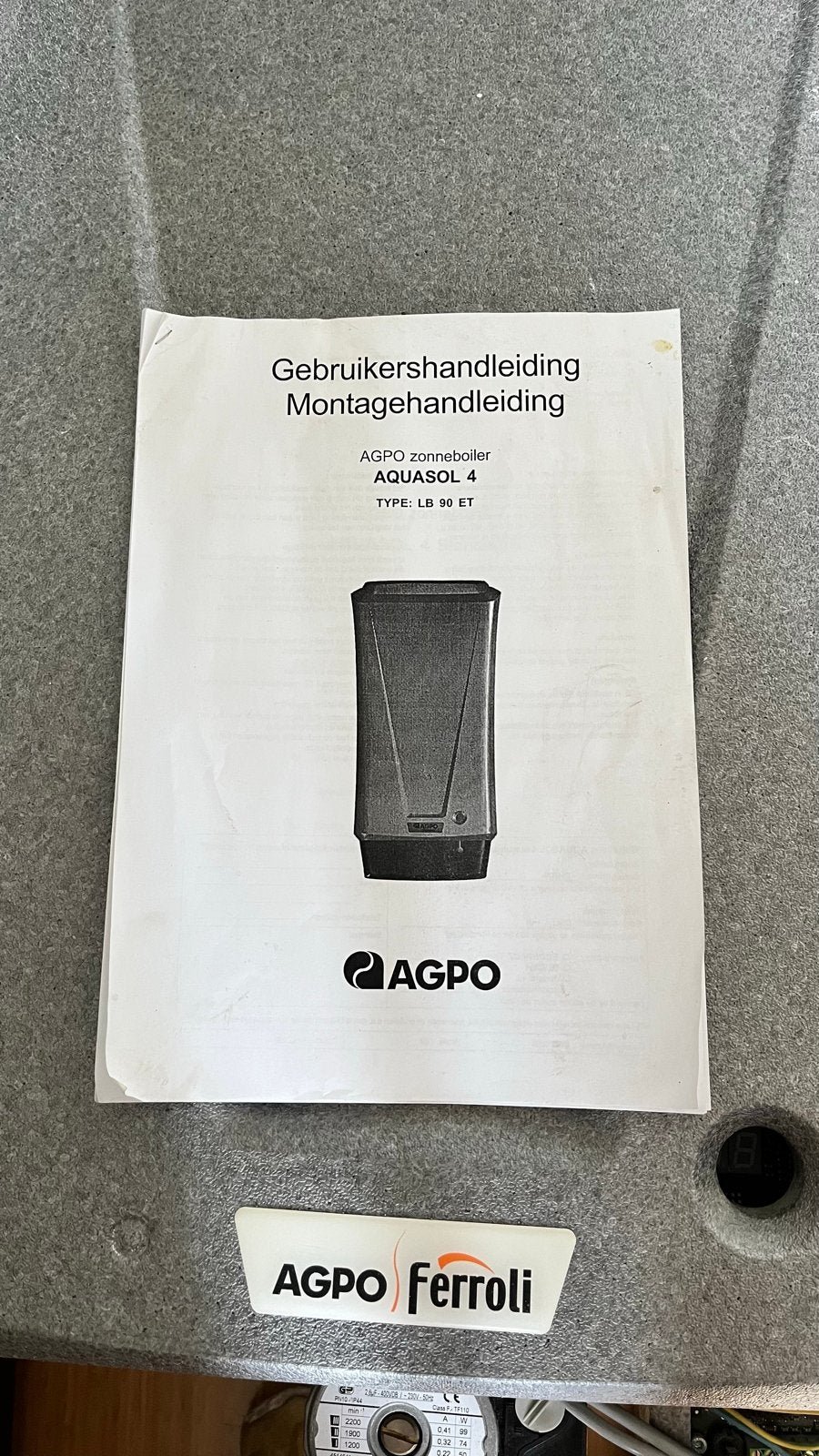AGPO Ferroli AQUASOL 4 zonneboiler LB 90 ET (Defect), Gebruikt, 20 tot 100 liter, Ouder dan 10 jaar, Boiler