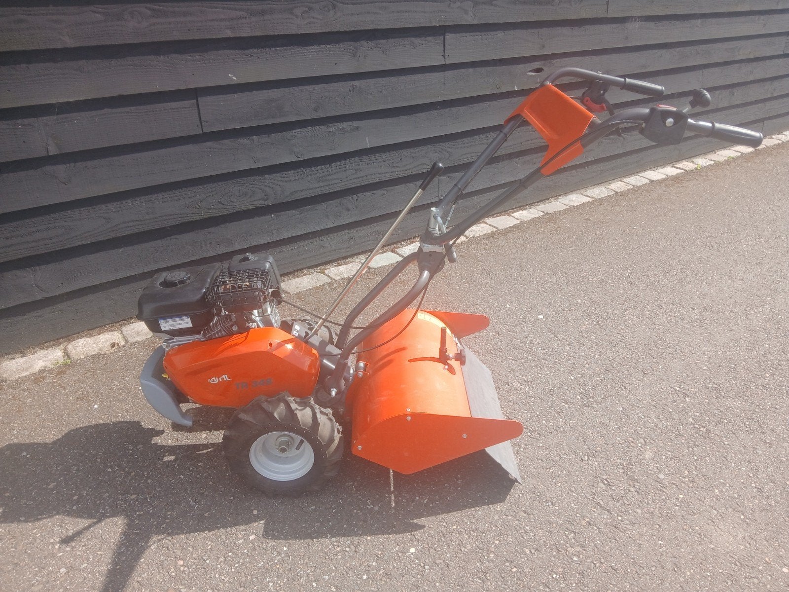 Husqvarna TR 348 Benzine Grondfrees, Ophalen, Benzine, Zo goed als nieuw, 30 tot 50 cm