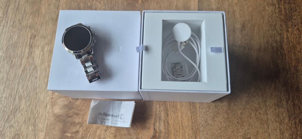 Horlogeband Michael Kors MKT5044 Staal, Ophalen of Verzenden, Zwart, Android