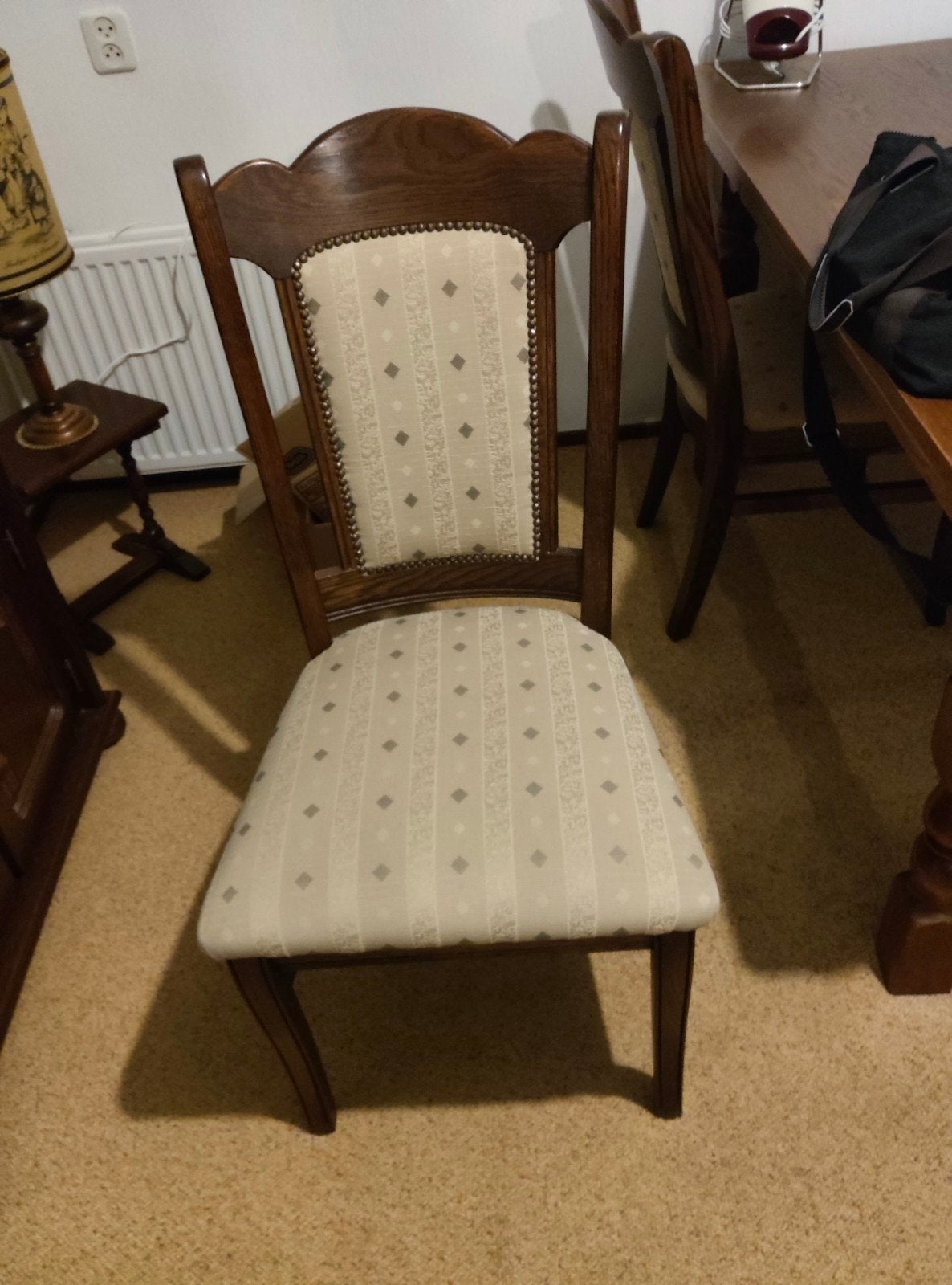 Eetkamer stoelen ( eikenhout), Ophalen, Gebruikt, Bruin, Vier