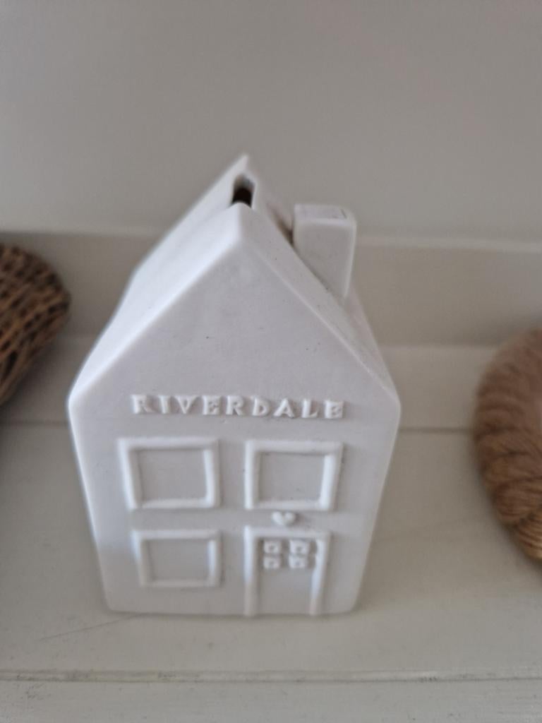 Riverdale huisje spaarpot, Ophalen of Verzenden, Zo goed als nieuw