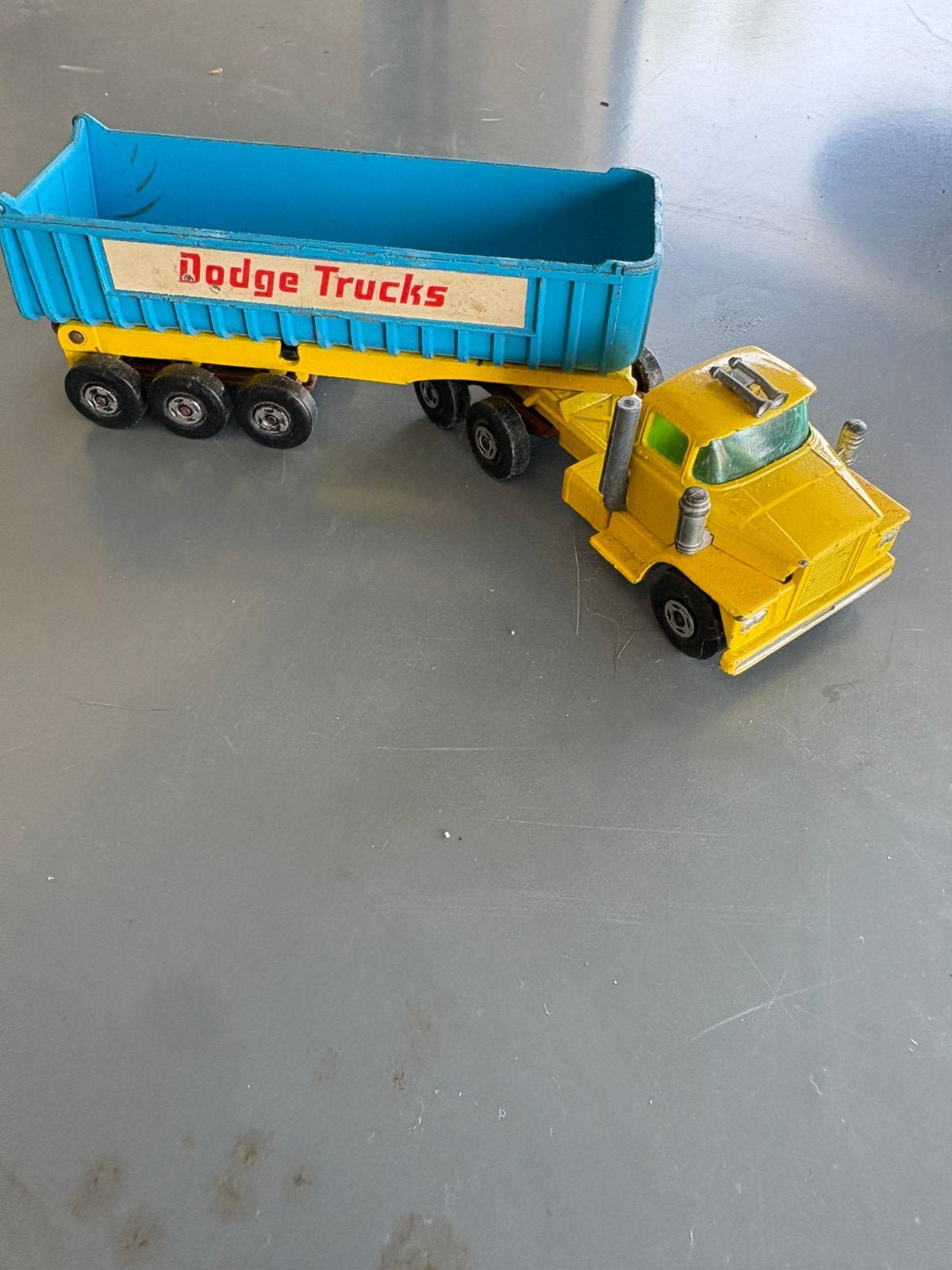(2)    Matchbox SuperKings K-16 Dodge Trucks Lesney England, Verzenden, Zo goed als nieuw, Bus of Vrachtwagen, Lesney