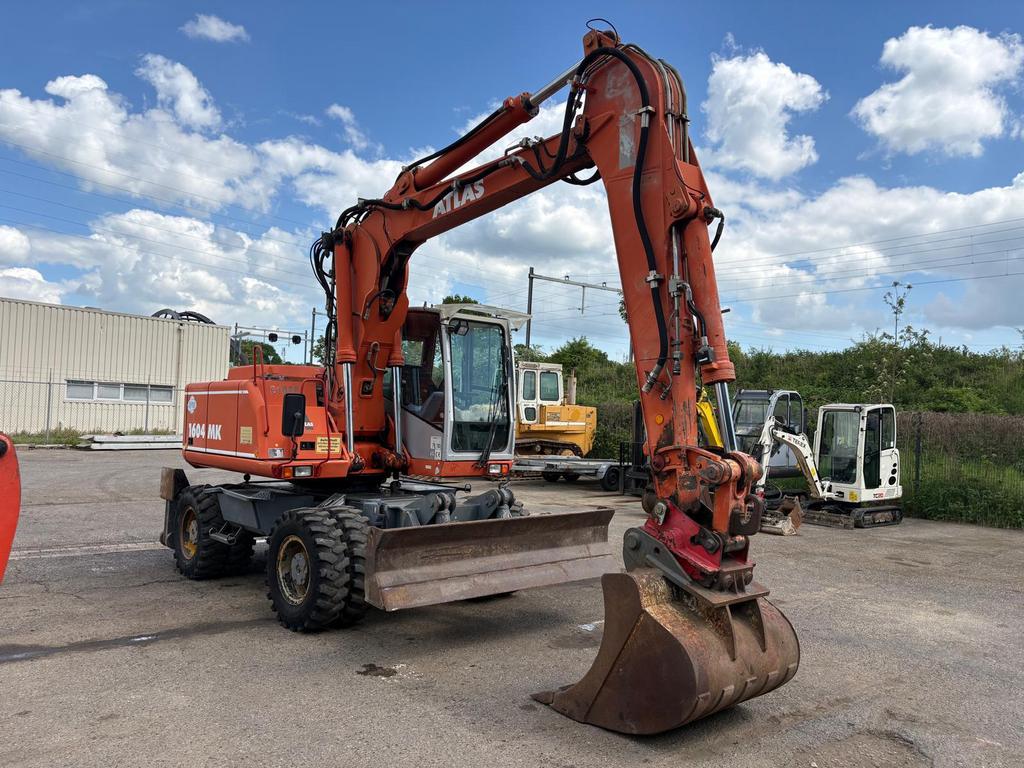 Atlas 1604 MK AIRCO! Bandenkraan TOP MACHINE!!!, Zakelijke goederen, Machines en Bouw | Kranen en Graafmachines, Ophalen, Graafmachine
