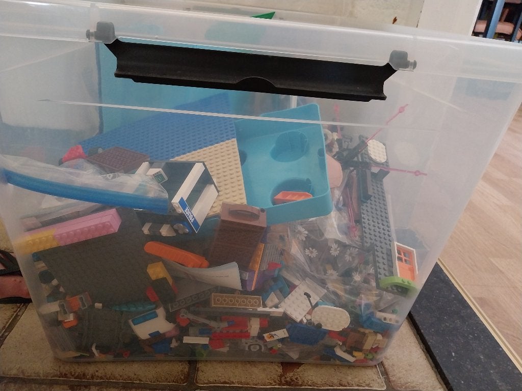 Lego, Ophalen